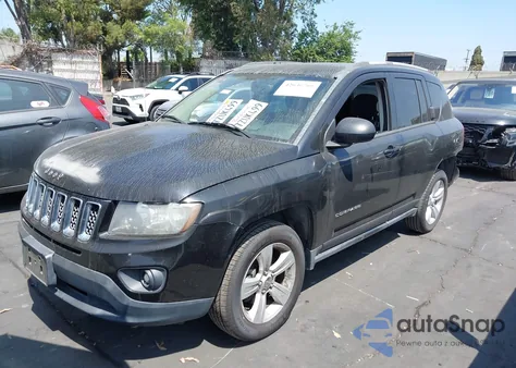 2016 Jeep Compass Sport из США, поврежденный, VIN 1C4NJCBA3GD560530
